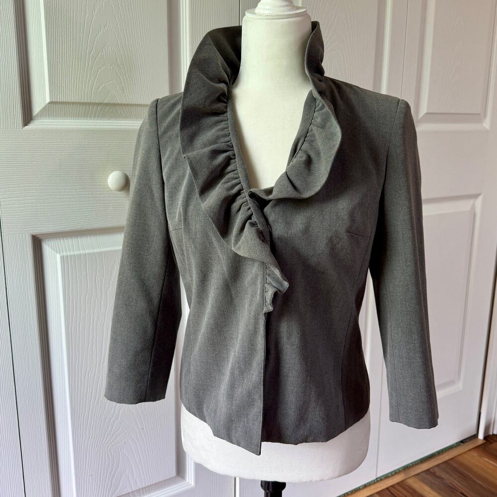 New York & Co size 2 stretch gray ruffle cascading collar cropped blazer snaps